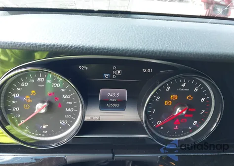 2017 Mercedes-Benz E 300 4Matic z USA, uszkodzony, nr VIN WDDZF4KB6HA202817